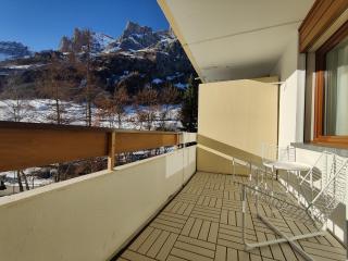 Big studio, just renovated, great views, with free parking - 3