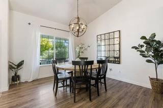 Caldwell Lux Getaway! Large Family Friendly Home - 1