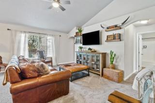 Southwestern Style 4 Bedroom Nampa Home Sleeps 16! - 7