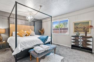 Southwestern Style 4 Bedroom Nampa Home Sleeps 16! - 4