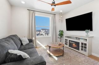 Caldwell Cliff Swallow Guest House - 0