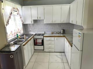 C's Sunrise Escape - 1