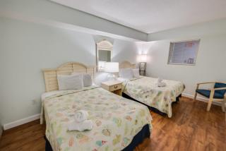 Baywatch Renovated, Unobstructed Oceanfront Views - 4