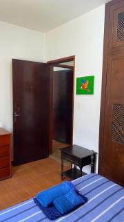 Casa ampla no Centro, ao lado prefeitura e estação - 3