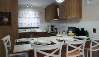 Lodge Perry Barnes - 8