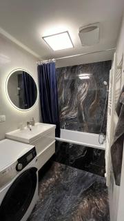 Arena Lake Apartment - VIVO & City w free parking - 6