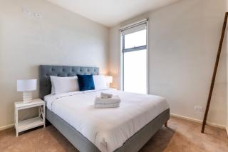 Moments to Sand on Bear - 3