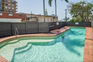 Beautiful Coastal Apartment with Epic Sea Views - 7