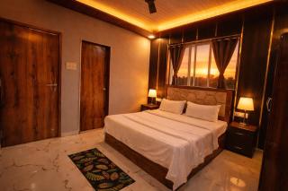 ll EMPYREAN STAY ll PANCHAGANI VILLA ll - 4