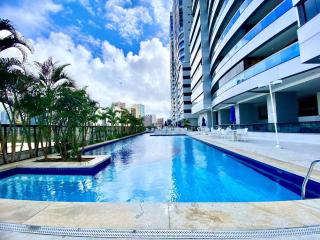 Apartamento luxuoso a 100m do Salvador Shopping - 0