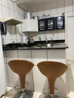 Casa completa com 1 suite e 1 quarto climatizados,com garagem - 6