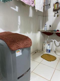 Casa completa com 1 suite e 1 quarto climatizados,com garagem - 9