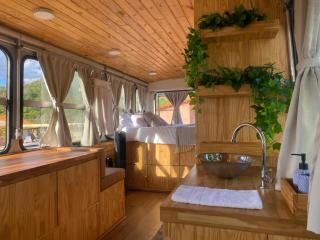 Sal da Terra Bus - 8