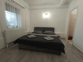 Bázis Vendégház Hajdúnánás - 1