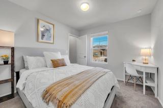 Marbella Lane - Polished 3BR Home in Austin TX - 8