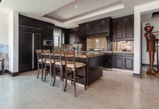 Mita Deluxe condo - 6