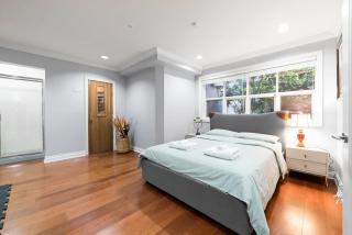 Luxury 1200 squft 2BR Shaughnessy Suite Near YVR & DT - 8