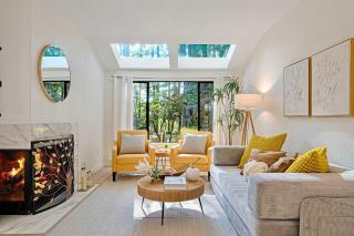 Marbella Lane-Cozy Luxury Townhome near Microsoft - 0