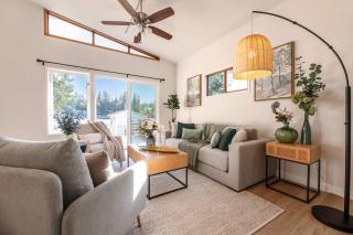 Marbella Lane - Hidden Gem on Scenic Shady Lake - 1