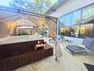 Le Petit Chateau - 6