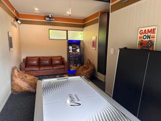 Seventeen on Cheltenham - 9