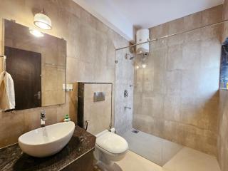 Premium 6BHK Villa Combo in Assagao with Shared Pool - 3