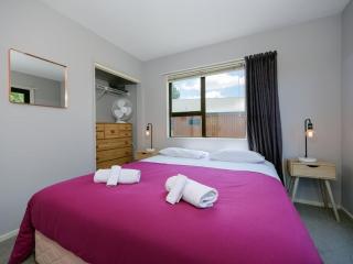 Fully fenced & Pet Friendly! Great for families! - 2