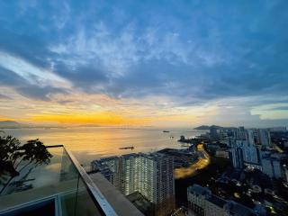 Urban Suites TWO Or THREE Bedroom Georgetown by ANC - 1