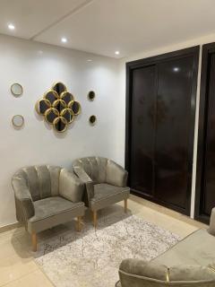 Modern Apartment with Pool Access - 6