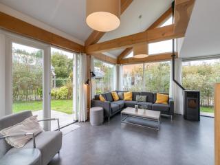 modern comfort, close to the beach - 6