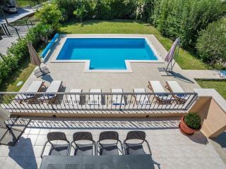 Villa in Podstrana with barbecue and Wi-Fi - 4