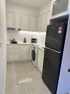 Axon Suites near at Pavilion with Rooftop Panoramic City View - 6