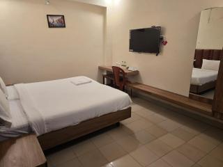 Hotel Gallexy Grand - 6