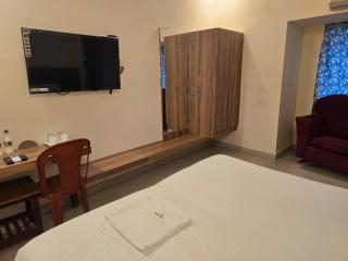 Hotel Gallexy Grand - 1