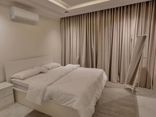 شقة غرفتين وصالة بدخول ذكي - حي المروة - 9