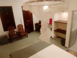 The ED Corner - Hiriketiya - 9