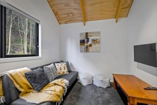Central Queenstown Apt 15a - with Gym walk to town - 8