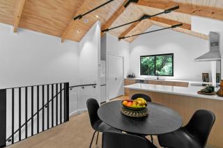 Central Queenstown Apt 13a - walk to town - 9