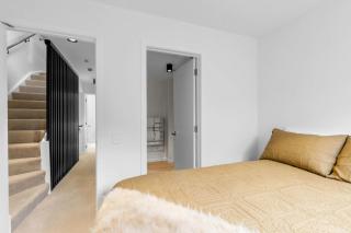 Central Queenstown Apt 13a - walk to town - 6