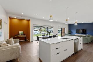 Family Friendly on Peasmoor - sleeps 8 - 6