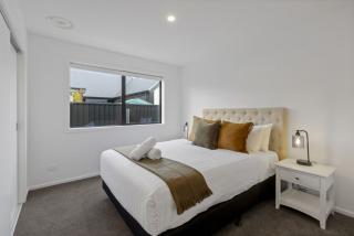 Family Friendly on Peasmoor - sleeps 8 - 4