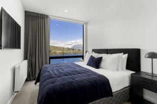 Belle Vue Villa - Stunning Views with Hot Tub - 5