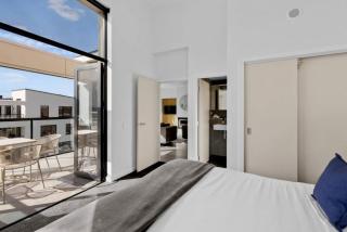 Penthouse Apt 24 at the base of Coronet Peak - 6