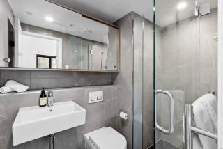 Penthouse Apt 24 at the base of Coronet Peak - 5