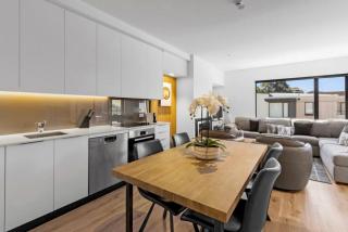 Mountain Views Penthouse - Apartment 22 - 1