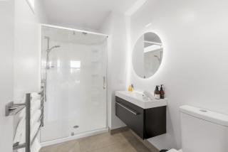 Remarkable Woodsider - family friendly walk to town - 5