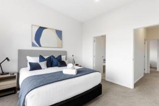 Remarkable Woodsider - family friendly walk to town - 1