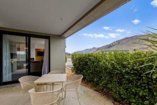 Aroha Apartment at the base of Coronet Peak - 1