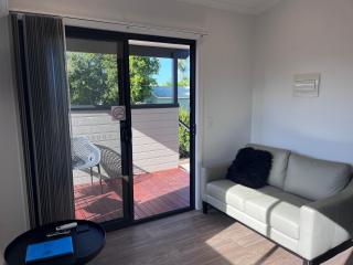 Fishing Haven Holiday Park - 5