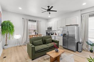 Studio Apt. Near Alamo Drafthouse, SLU & Downtown - 0